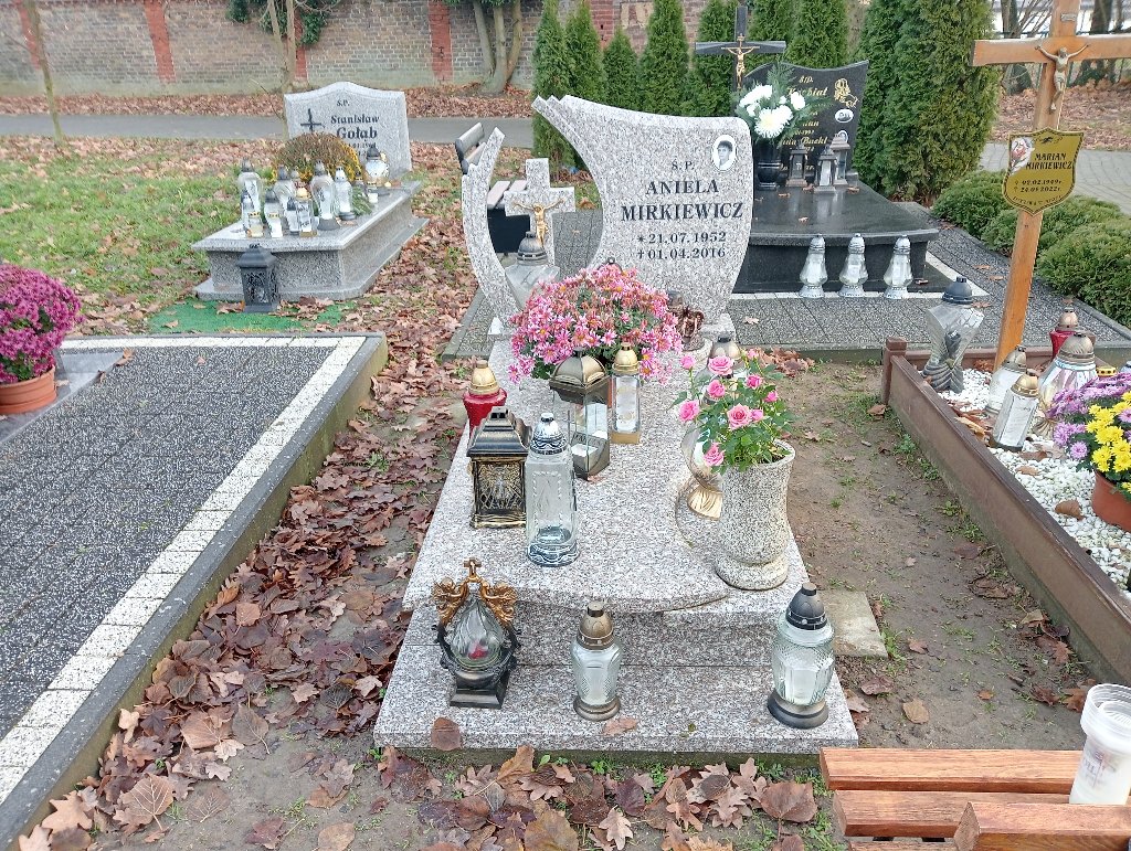 Grób Aniela Mirkiewicz