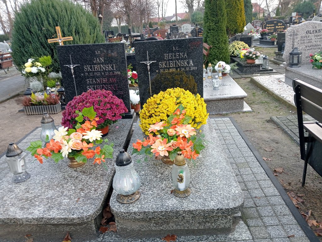 Grób Tadeusz Skibiński