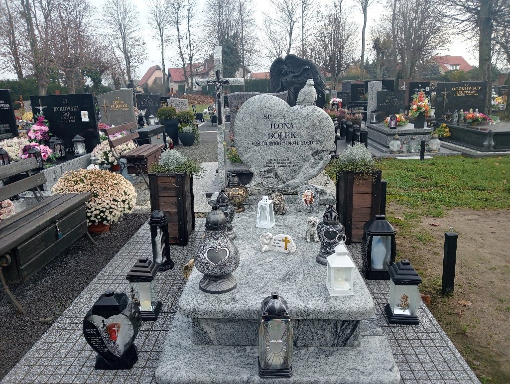 Grób Ilona Bolek