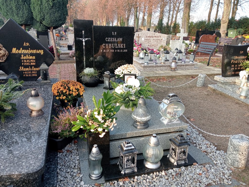 Grób Czesław Cybulski