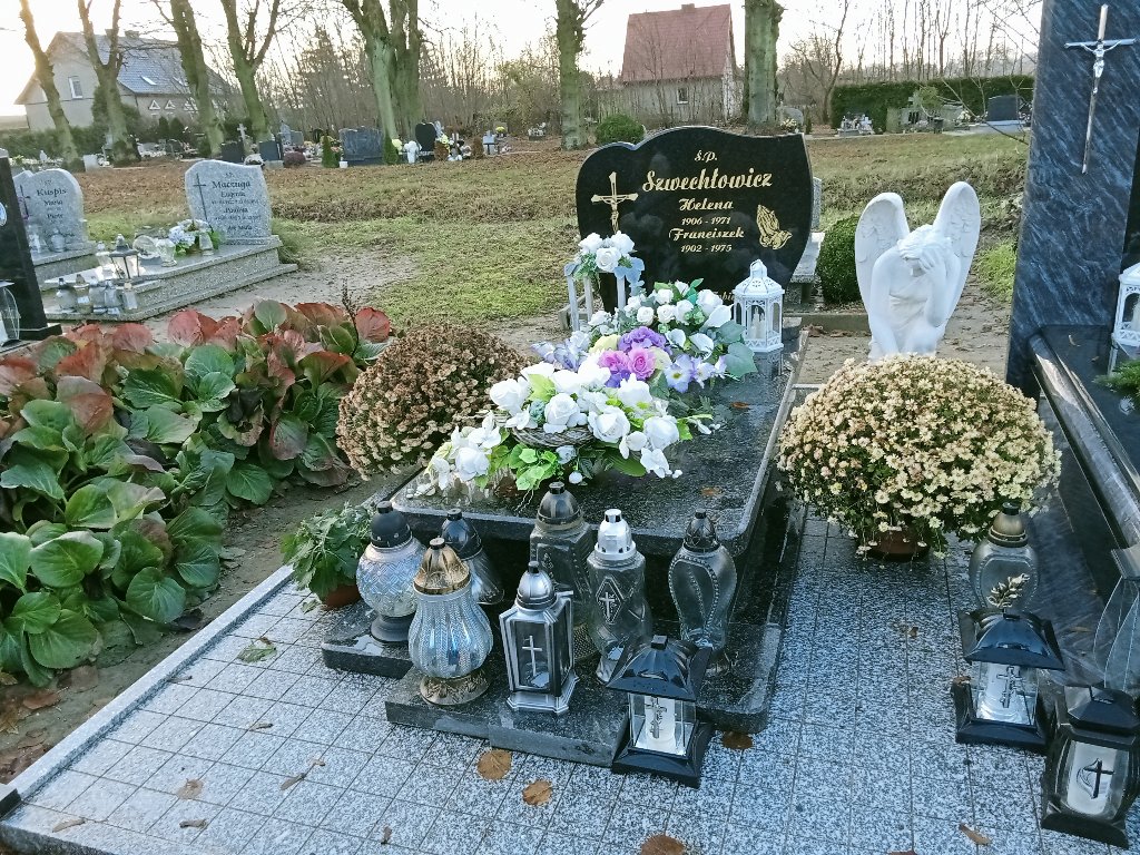 Grób Helena Szwechłowicz
